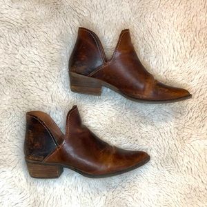Steve Madden Brown Leather Booties